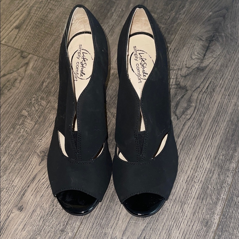 Lucky Brand Black Peep Toe Heels